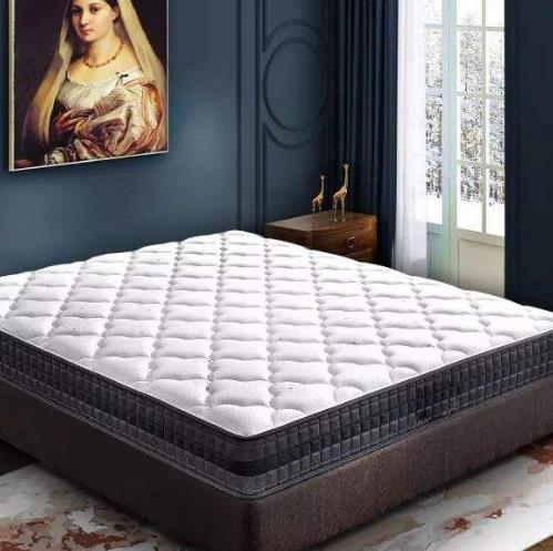 六盘水床垫上有没有必要铺一个床褥?